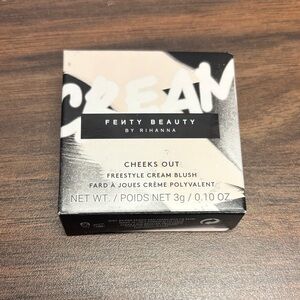 Fenty Beauty Cheeks Out Freestyle Cream Blush - Fuego Flush